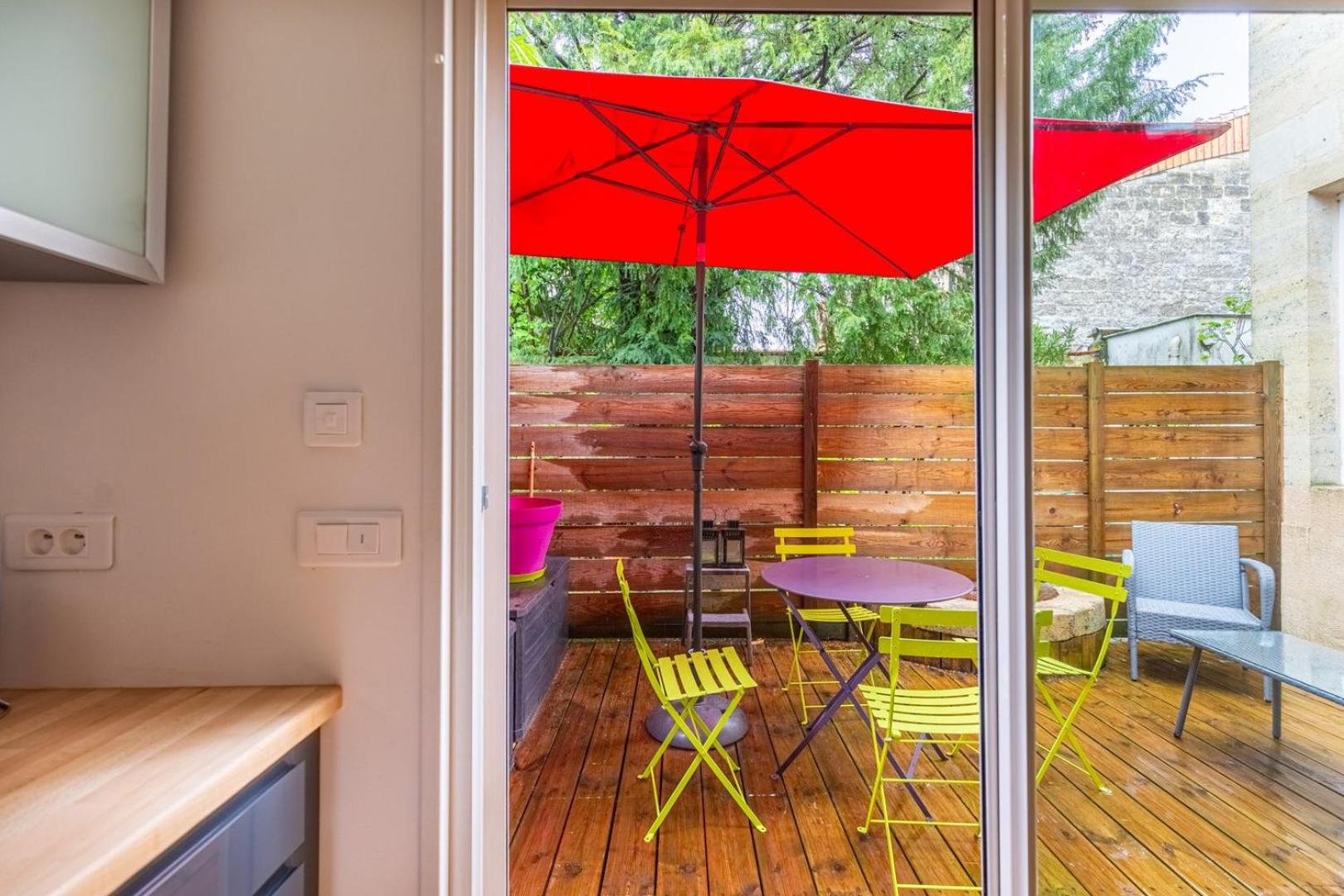 Beautiful Apartment Bordeaux With Lovely Terrace Buitenkant foto